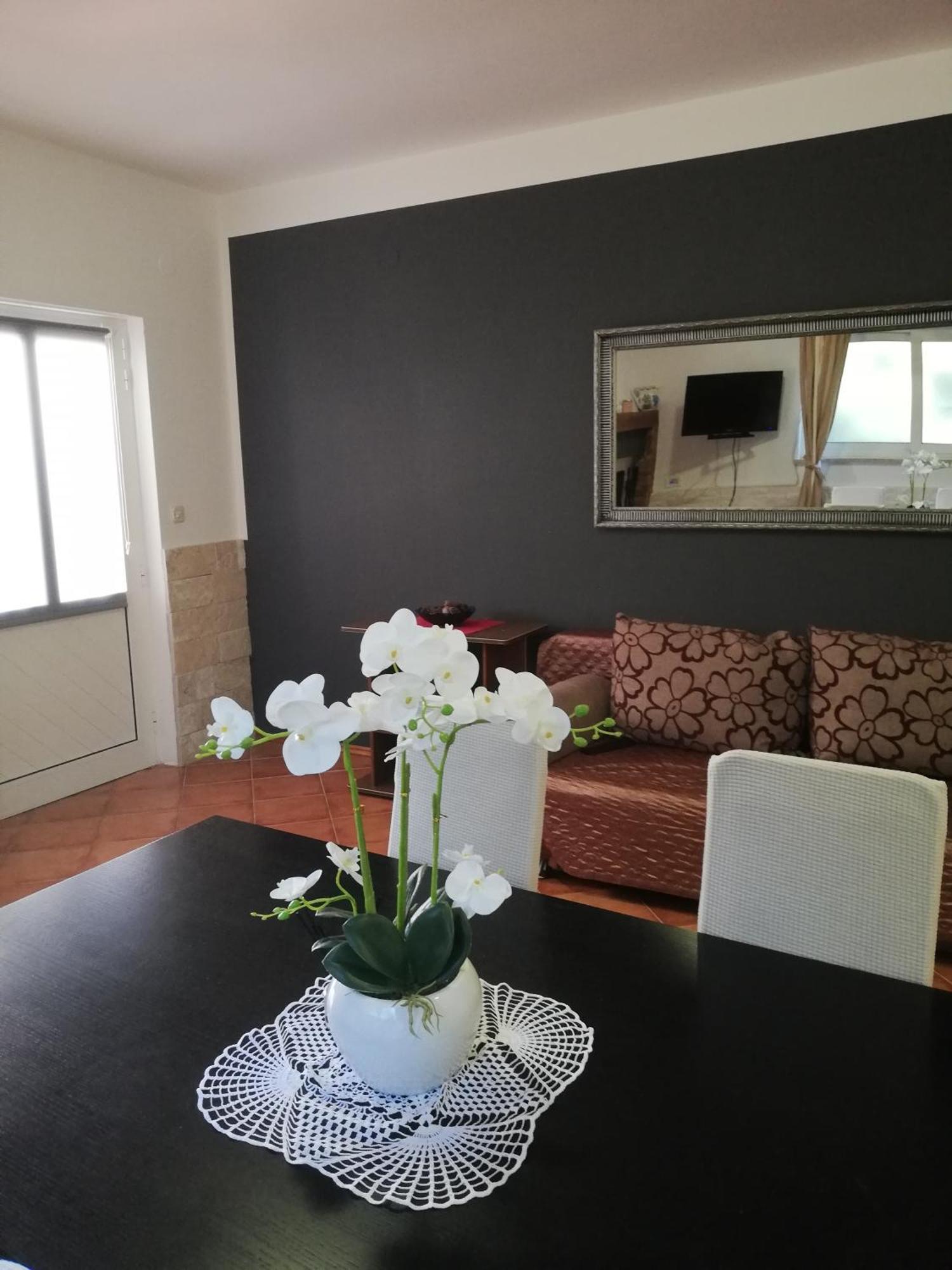 Apartments Poretti For 2,In Center Parking Free In The Yard,6 Min Beach Walk Rovinj Exterior foto